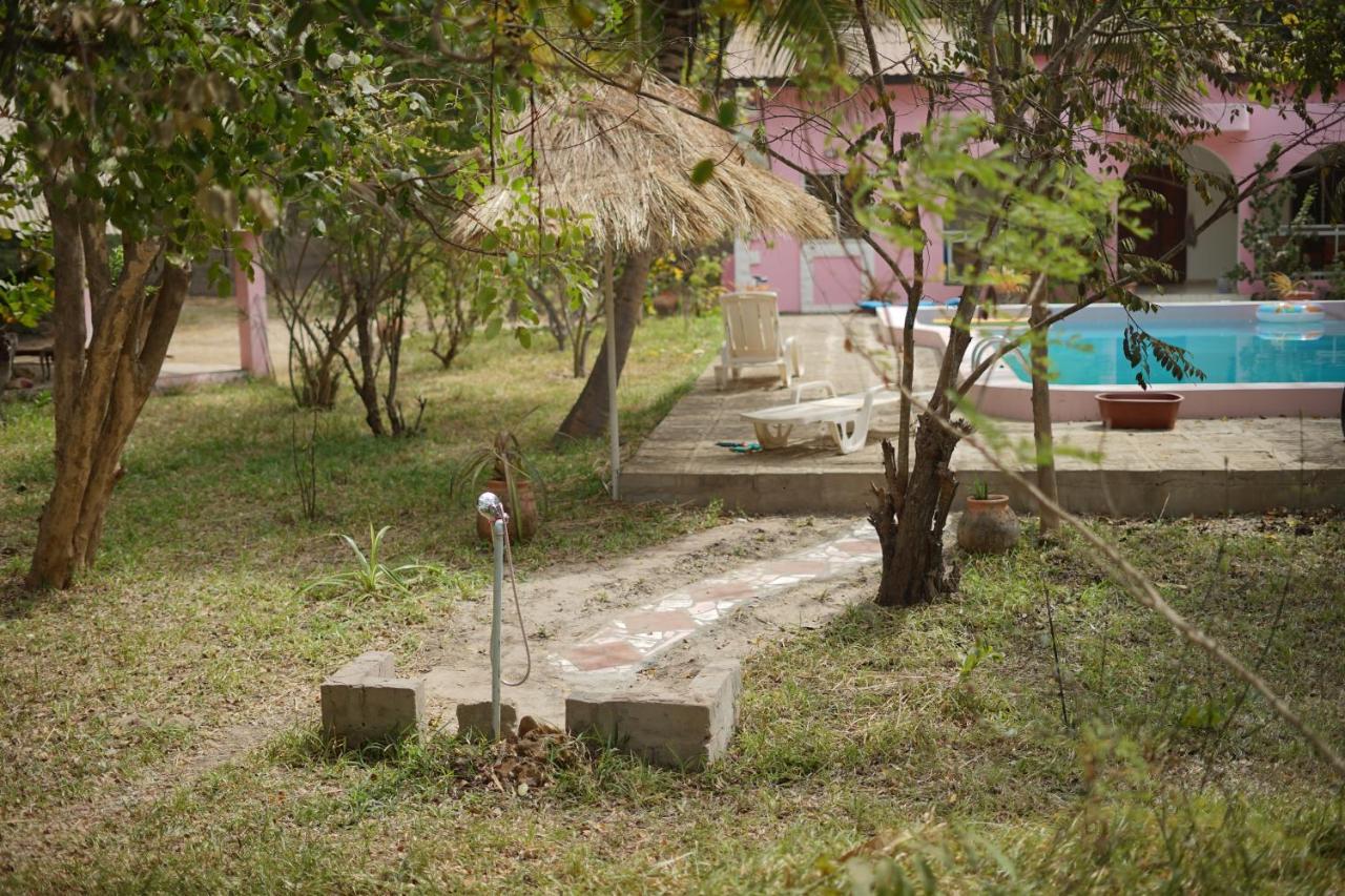 Sanyang Villa Amarant - Private Garden With Pool Retreat מראה חיצוני תמונה
