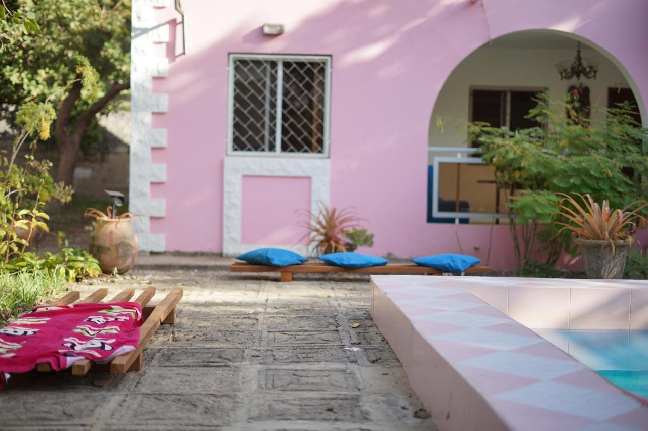 Sanyang Villa Amarant - Private Garden With Pool Retreat מראה חיצוני תמונה